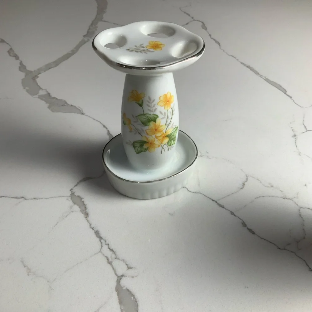 Vintage Floral Bathroom Set